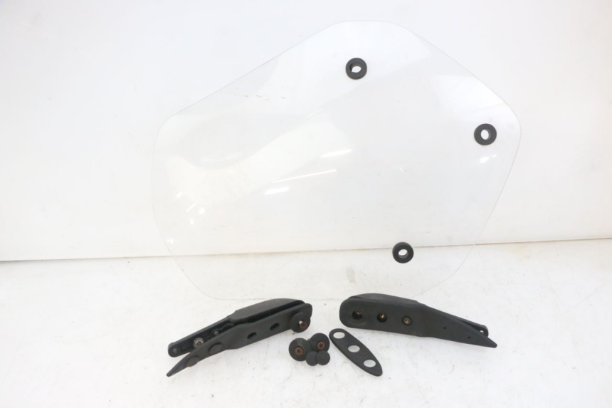 photo de WINDSCREEN GILERA NEXUS 125 (2009 - 2013)