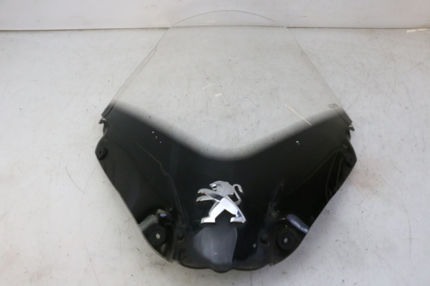 photo de WINDSCREEN PEUGEOT SATELIS 125 (2010 - 2012)