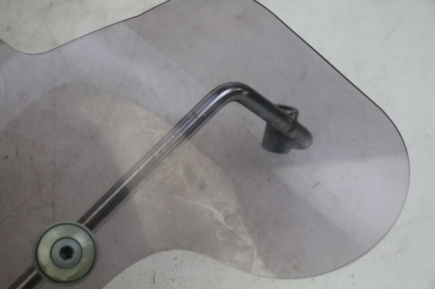 photo de WINDSCREEN PIAGGIO VESPA SPRINT 2T 50 (2014 - 2018)