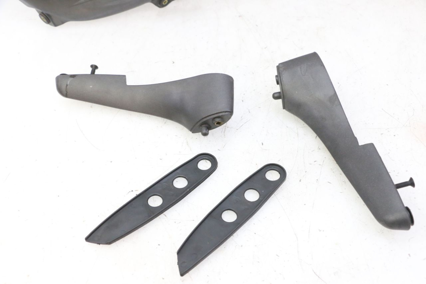 photo de WINDSCREEN PIAGGIO X9 EVOLUTION 125 (2003 - 2007)