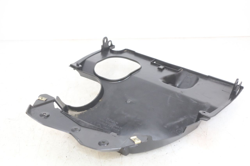 photo de REAR WHEEL HUGGER KYMCO AGILITY NAKED RENOUVO 2T 50 (2011 - 2018)