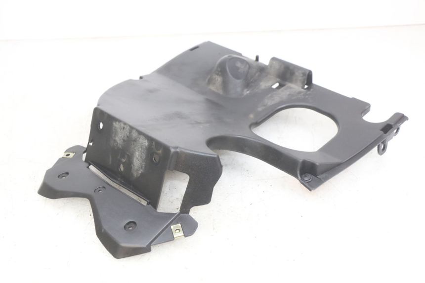 photo de REAR WHEEL HUGGER KYMCO AGILITY NAKED RENOUVO 2T 50 (2011 - 2018)