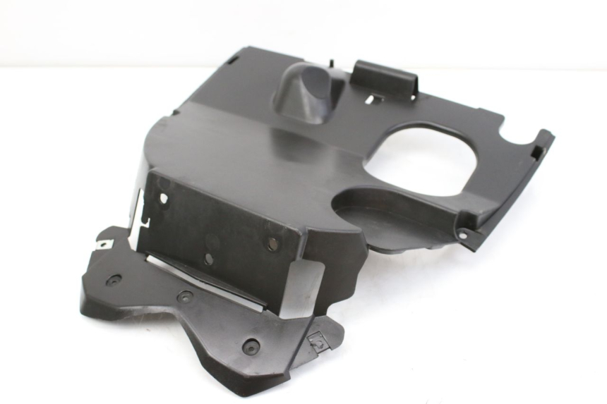 photo de REAR WHEEL HUGGER KYMCO AGILITY NAKED RENOUVO 4T 50 (2018 - 2020)