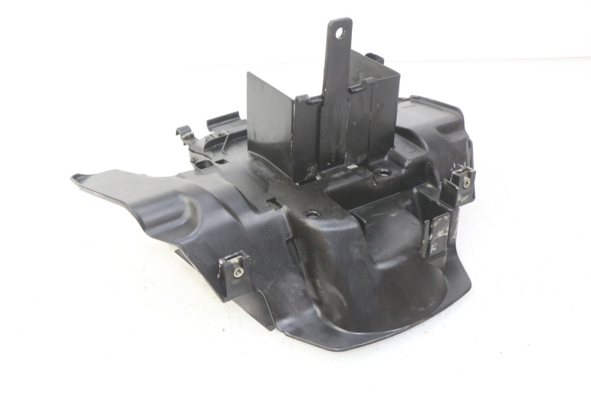 photo de REAR WHEEL HUGGER HONDA BALI EX 100 (1996 - 2000) - Component detail