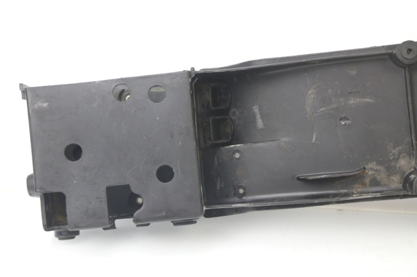 photo de REAR UNDERTRAY CAGIVA NAVIGATOR 1000 (2000 - 2005)