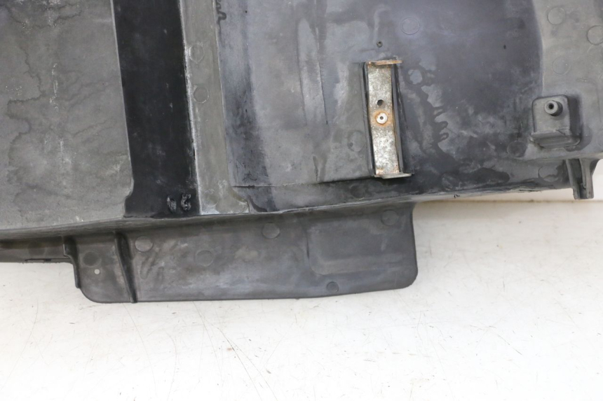 photo de REAR UNDERTRAY HONDA CBR RR FIREBLADE 900 (1992 - 1994)