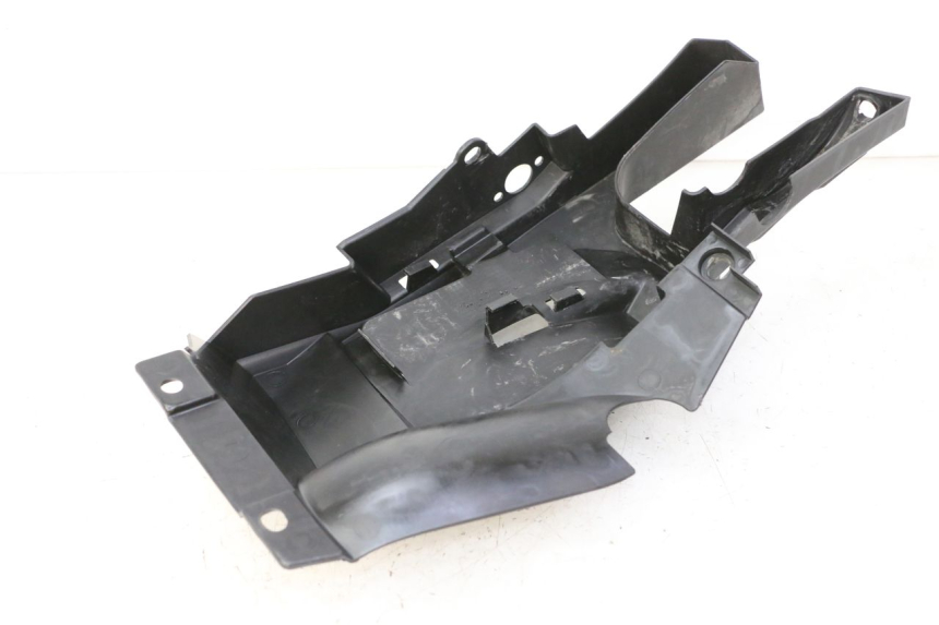 photo de REAR UNDERTRAY YAMAHA FZ6 FAZER S2 600 (2007 - 2011)