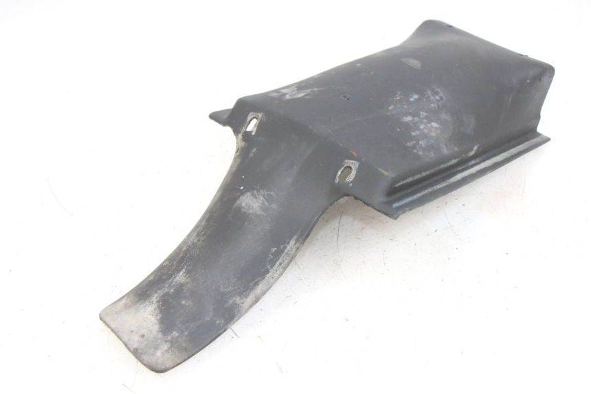 photo de REAR WHEEL HUGGER GILERA RK 50 (1996 - 1999)