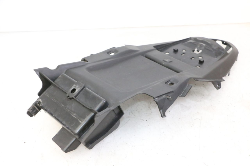 photo de REAR UNDERTRAY SUZUKI GSR 750 (2011 - 2017)