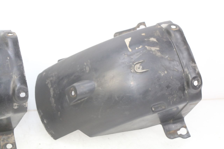 photo de REAR WHEEL HUGGER SUZUKI GSX-F GSX  F 1100 (1988 - 1994)