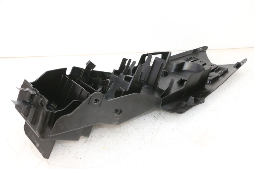 photo de REAR UNDERTRAY SUZUKI GSXR GSX-R 1000 (2003 - 2004) - Component detail