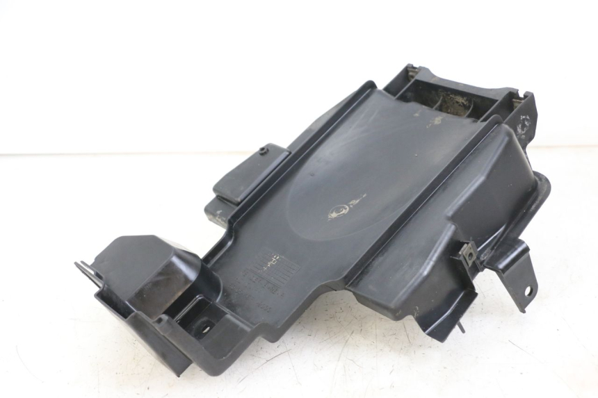 photo de REAR UNDERTRAY HONDA NES AROBASE 125 (2000 - 2003)