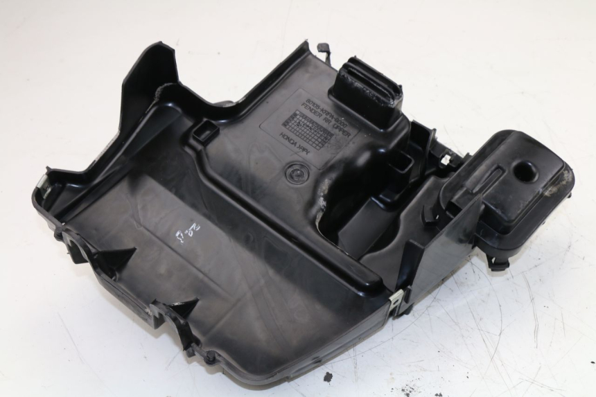 photo de REAR UNDERTRAY HONDA SCV LEAD 100 (2003 - 2007)