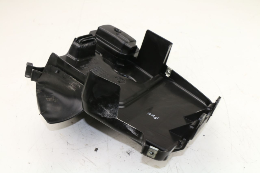 photo de REAR UNDERTRAY HONDA SCV LEAD 100 (2003 - 2007)