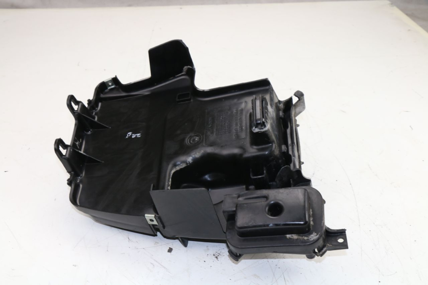 photo de REAR UNDERTRAY HONDA SCV LEAD 100 (2003 - 2007)