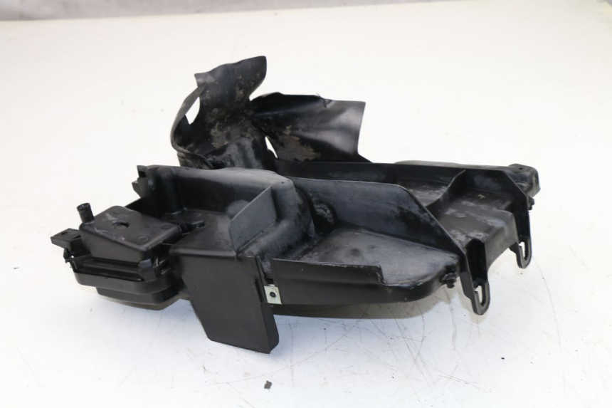 photo de REAR UNDERTRAY HONDA SCV LEAD 100 (2003 - 2007)