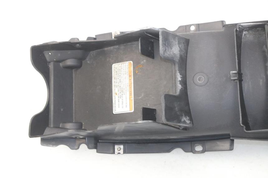 photo de REAR UNDERTRAY HYOSUNG COMET GTR 125 (2007 - 2014)