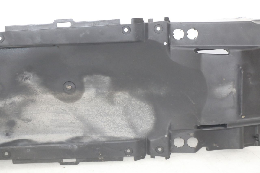 photo de REAR WHEEL HUGGER HONDA INTEGRA NC D 750 (2016 - 2018)