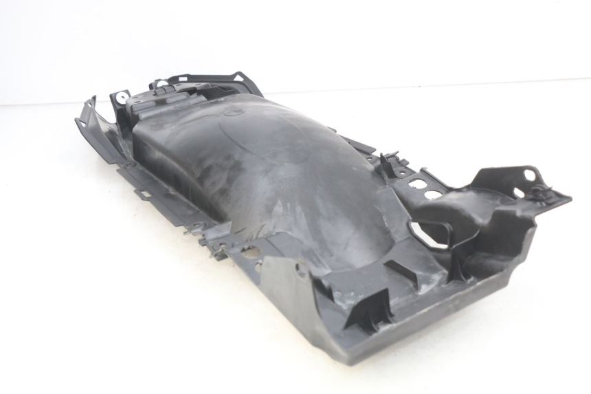 photo de REAR WHEEL HUGGER HONDA INTEGRA NC D 750 (2016 - 2018)