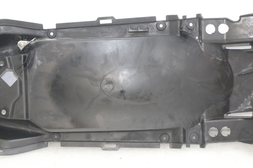 photo de REAR WHEEL HUGGER HONDA INTEGRA NC D 750 (2016 - 2018)