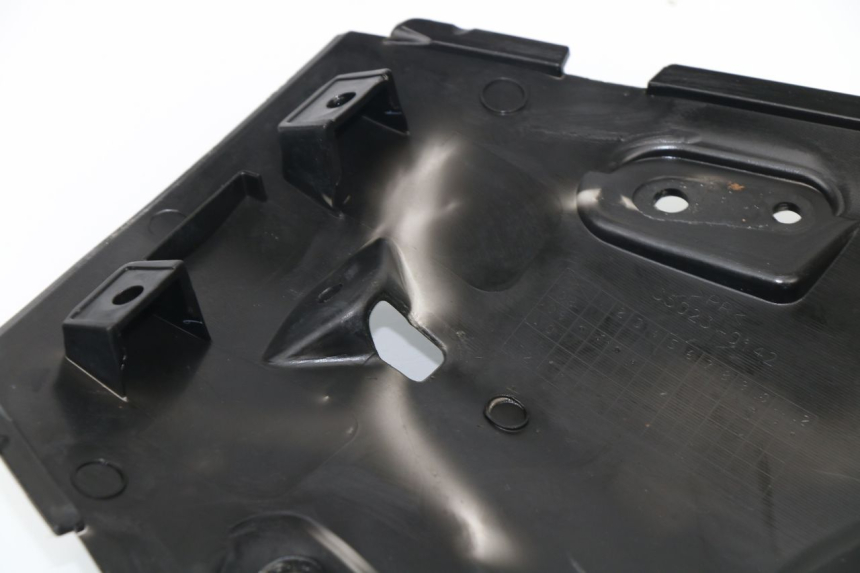 photo de REAR UNDERTRAY KAWASAKI ER-6 ER6 F 650 (2009 - 2011)