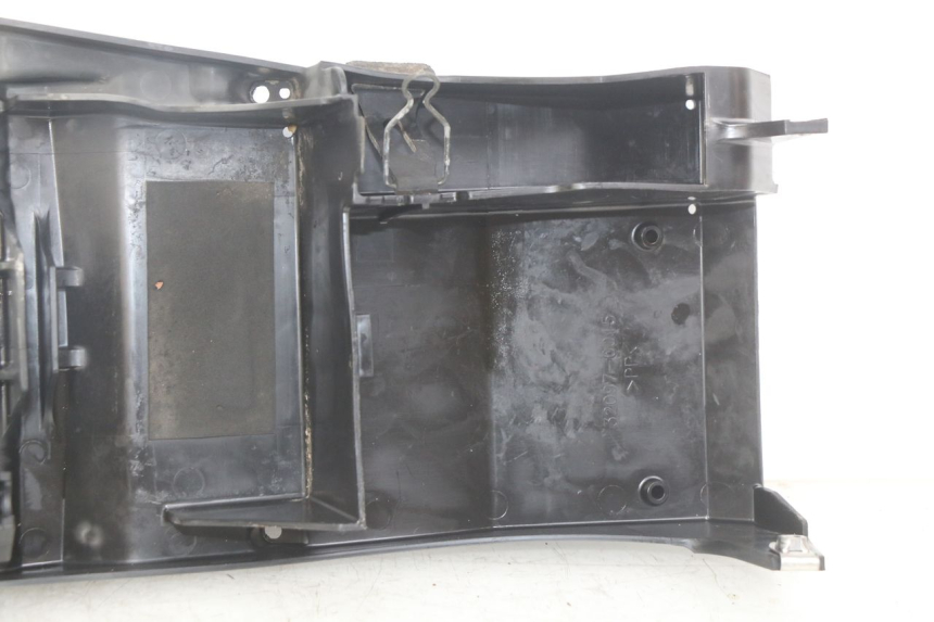 photo de REAR WHEEL HUGGER KAWASAKI Z 750 (2007 - 2013)