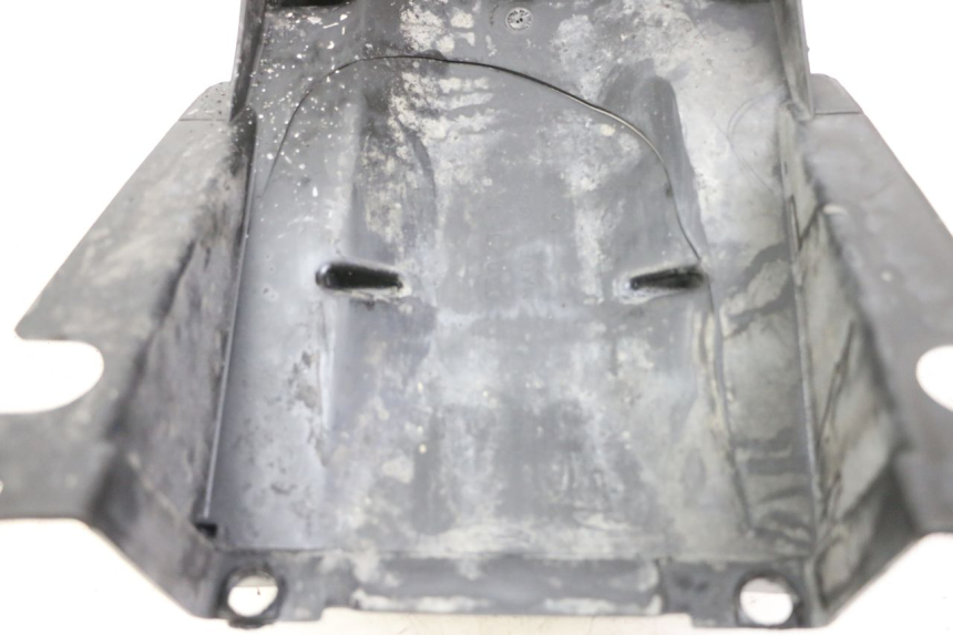 photo de REAR UNDERTRAY KAWASAKI ZR7 ZR-7 S 750 (1999 - 2004)