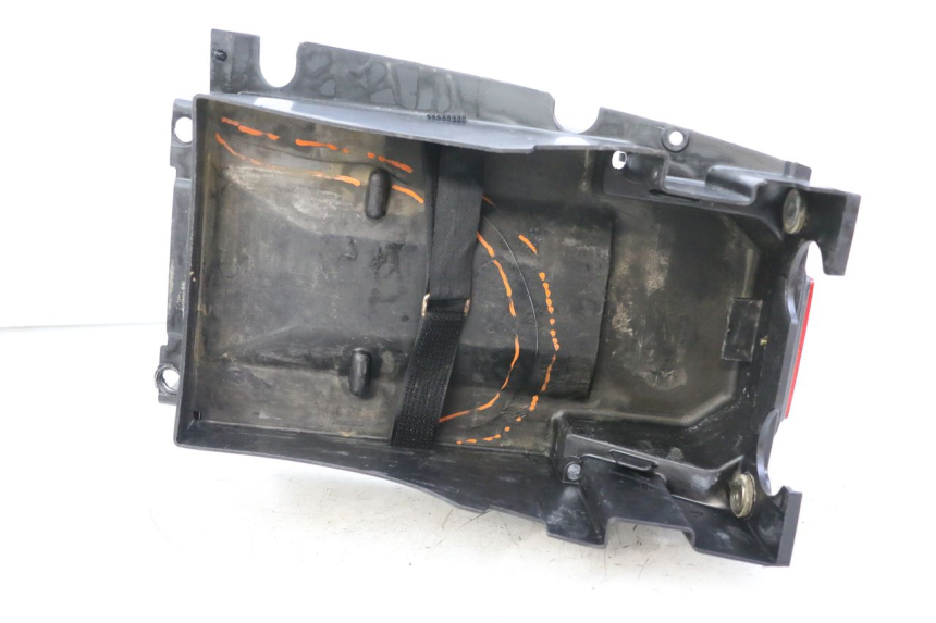 photo de REAR UNDERTRAY KAWASAKI ZR7 ZR-7 S 750 (1999 - 2004)