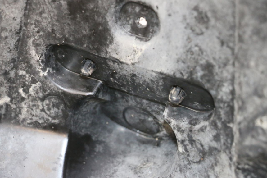 photo de REAR WHEEL HUGGER PEUGEOT KISBEE 2T 50 (2010 - 2017)