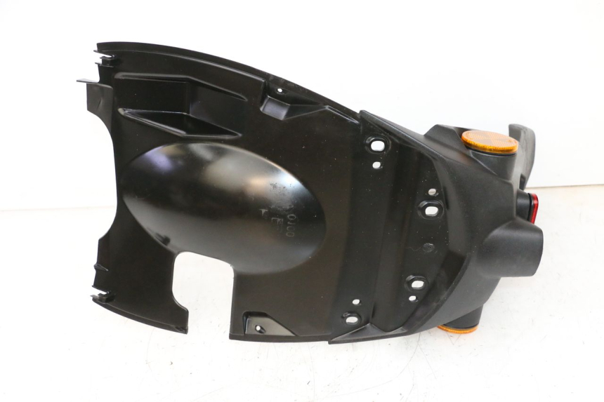 photo de REAR WHEEL HUGGER PEUGEOT KISBEE 4T 50 (2010 - 2017) - Zoom on usage condition