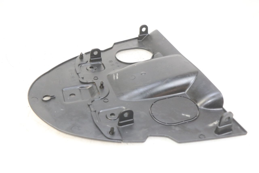 photo de REAR WHEEL HUGGER KYMCO AGILITY 16+ 4T 50 (2018 - 2023)