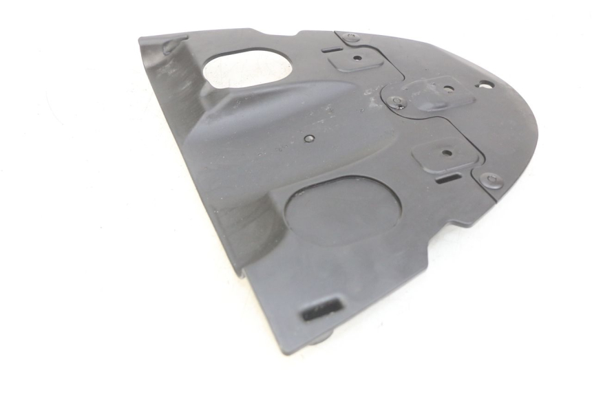 photo de REAR WHEEL HUGGER KYMCO AGILITY 16+ 4T 50 (2018 - 2023)