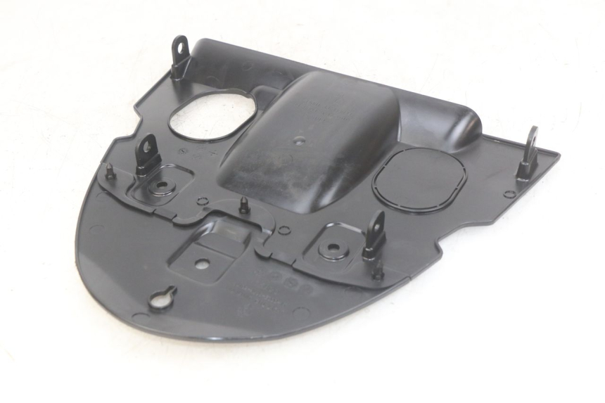 photo de REAR WHEEL HUGGER KYMCO AGILITY 16+ 4T 50 (2018 - 2023)