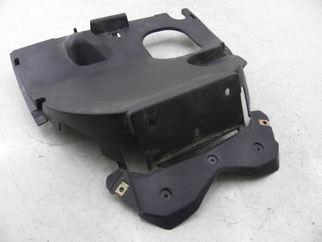 photo de REAR WHEEL HUGGER KYMCO AGILITY RS 2T 50 (2009 - 2013)