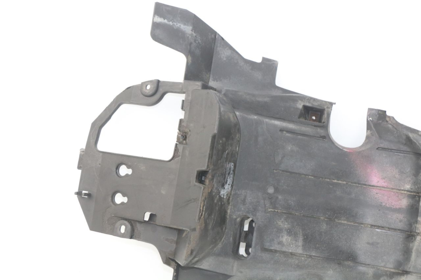 photo de REAR UNDERTRAY MBK OVETTO ONE 2T 50 (2013 - 2017)