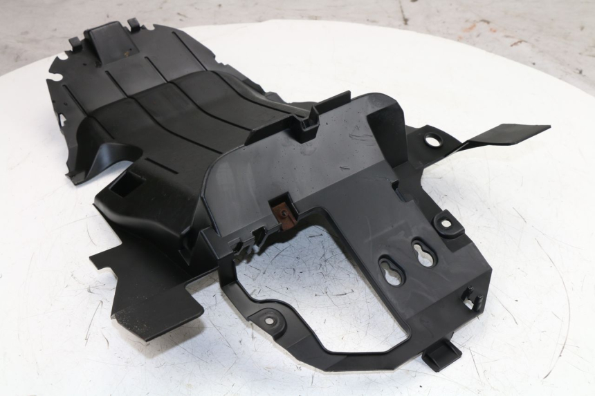 photo de REAR UNDERTRAY MBK OVETTO ONE 2T 50 (2013 - 2017)