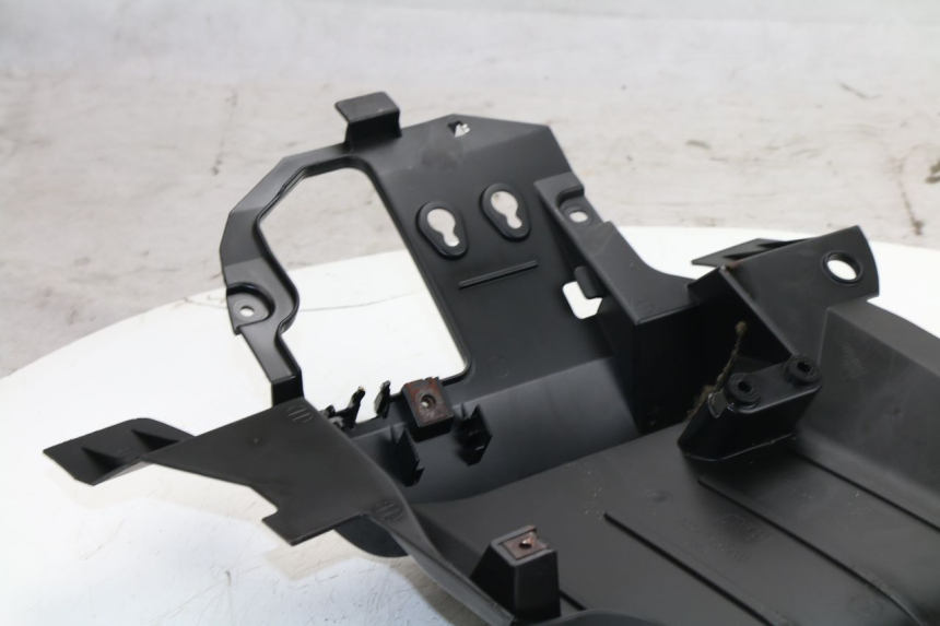 photo de REAR UNDERTRAY MBK OVETTO ONE 2T 50 (2013 - 2017)