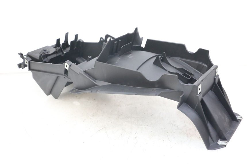 photo de REAR UNDERTRAY MOTO GUZZI NORGE 8V GT 1200 (2011 - 2016)
