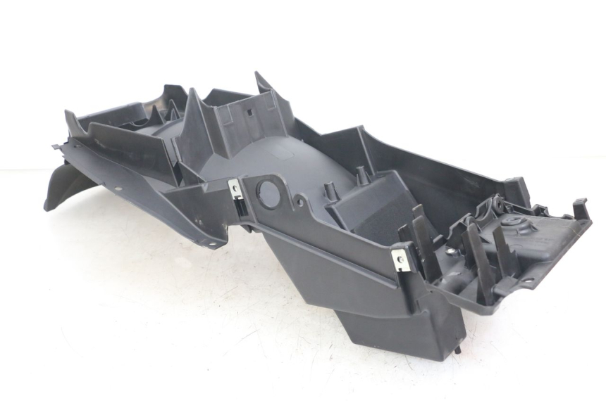 photo de REAR UNDERTRAY MOTO GUZZI NORGE 8V GT 1200 (2011 - 2016)