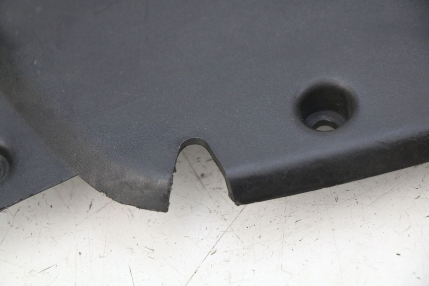photo de REAR WHEEL HUGGER GILERA NEXUS 125 (2009 - 2013)