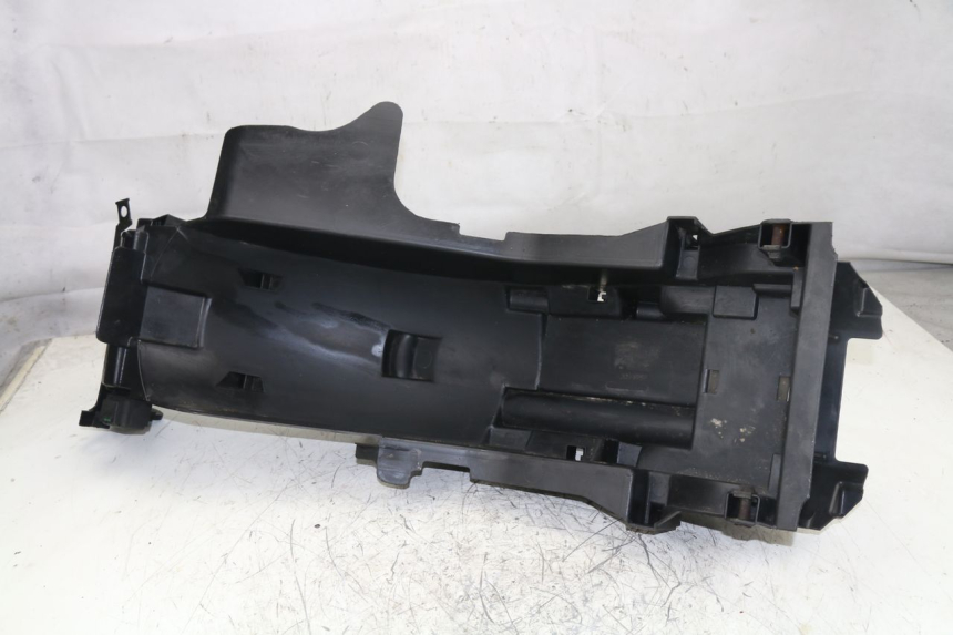 photo de REAR UNDERTRAY HONDA NTV DEAUVILLE 650 (2001 - 2006)