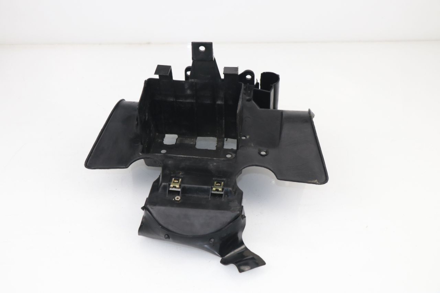 photo de REAR UNDERTRAY PEUGEOT SV 125 (1991 - 1994)