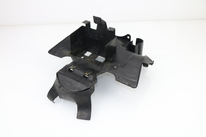 photo de REAR UNDERTRAY PEUGEOT SV 80 (1993 - 1997)