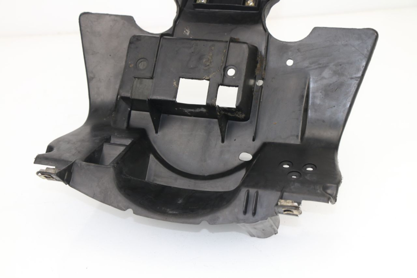 photo de REAR UNDERTRAY PEUGEOT SV 80 (1993 - 1997)