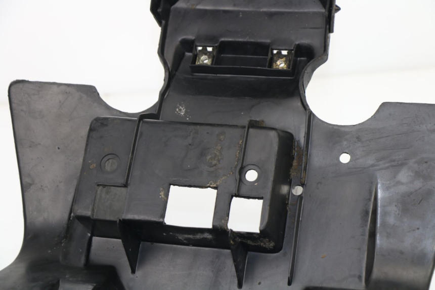 photo de REAR UNDERTRAY PEUGEOT SV 80 (1993 - 1997)