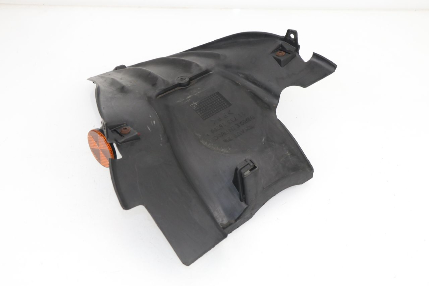 photo de REAR WHEEL HUGGER PEUGEOT TREKKER 50 (1998 - 2004)