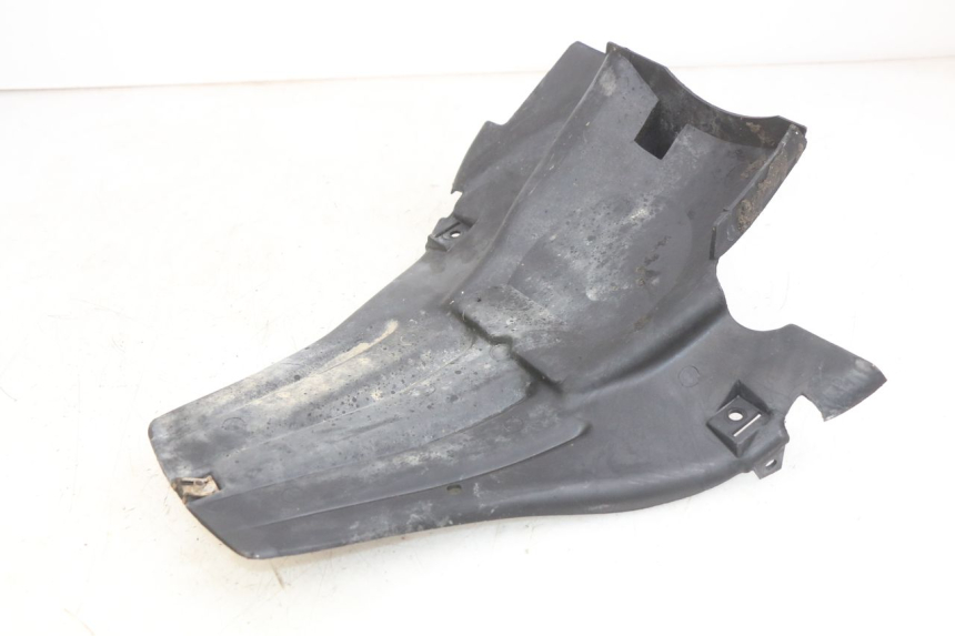 photo de REAR WHEEL HUGGER PEUGEOT TREKKER 50 (1998 - 2004)