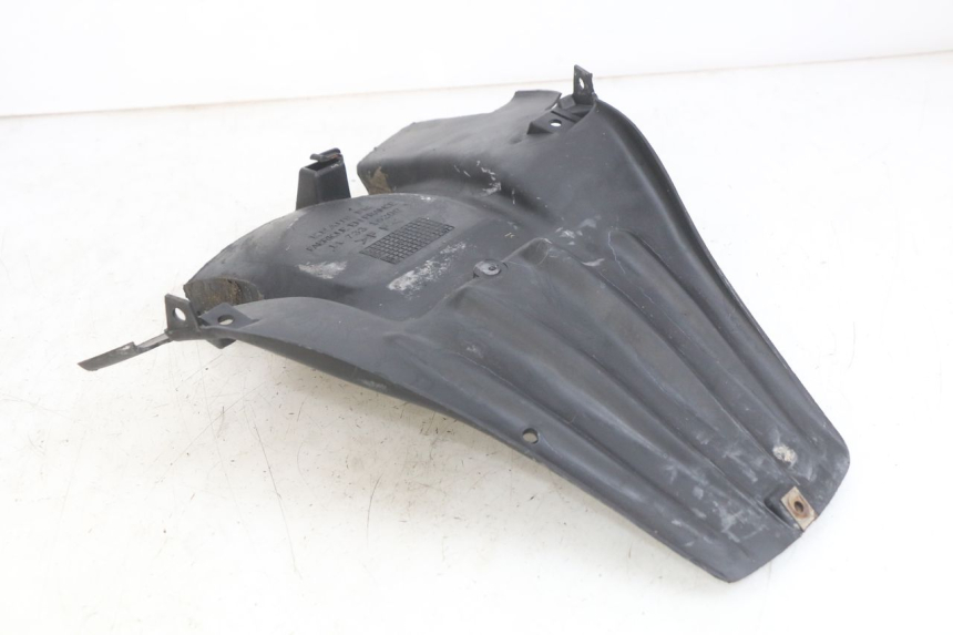 photo de REAR WHEEL HUGGER PEUGEOT TREKKER 50 (1998 - 2004)