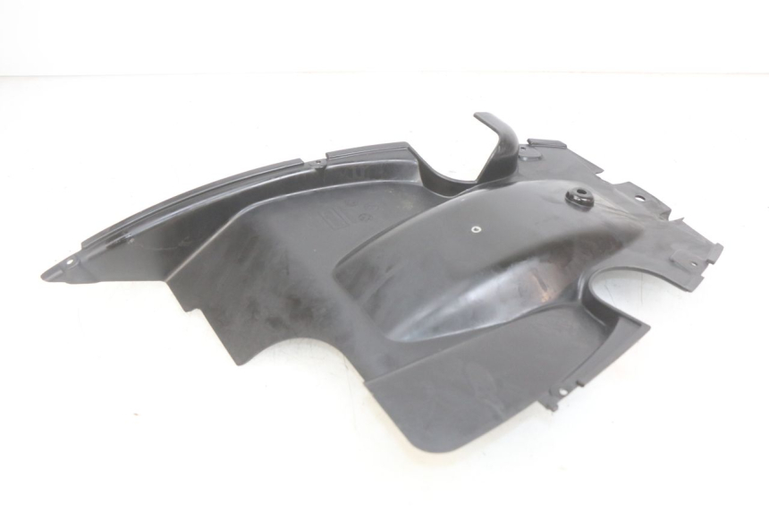 photo de REAR WHEEL HUGGER APRILIA SCARABEO LIGHT 125 (2007 - 2011)