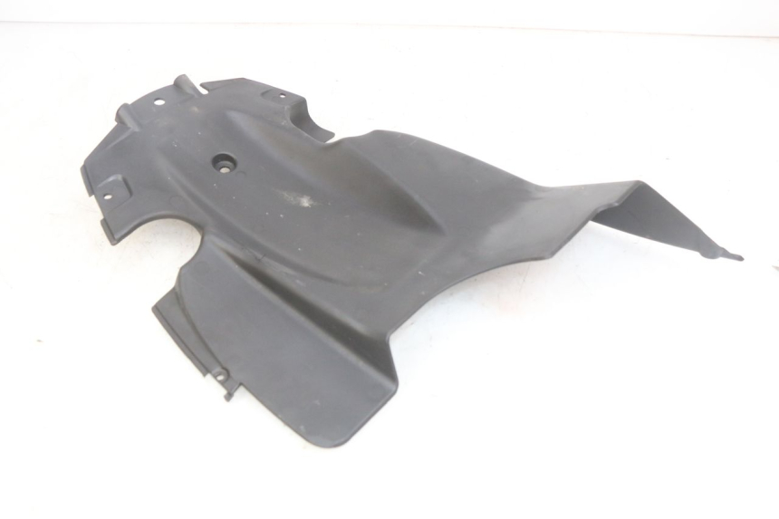 photo de REAR WHEEL HUGGER APRILIA SCARABEO LIGHT 125 (2007 - 2011)